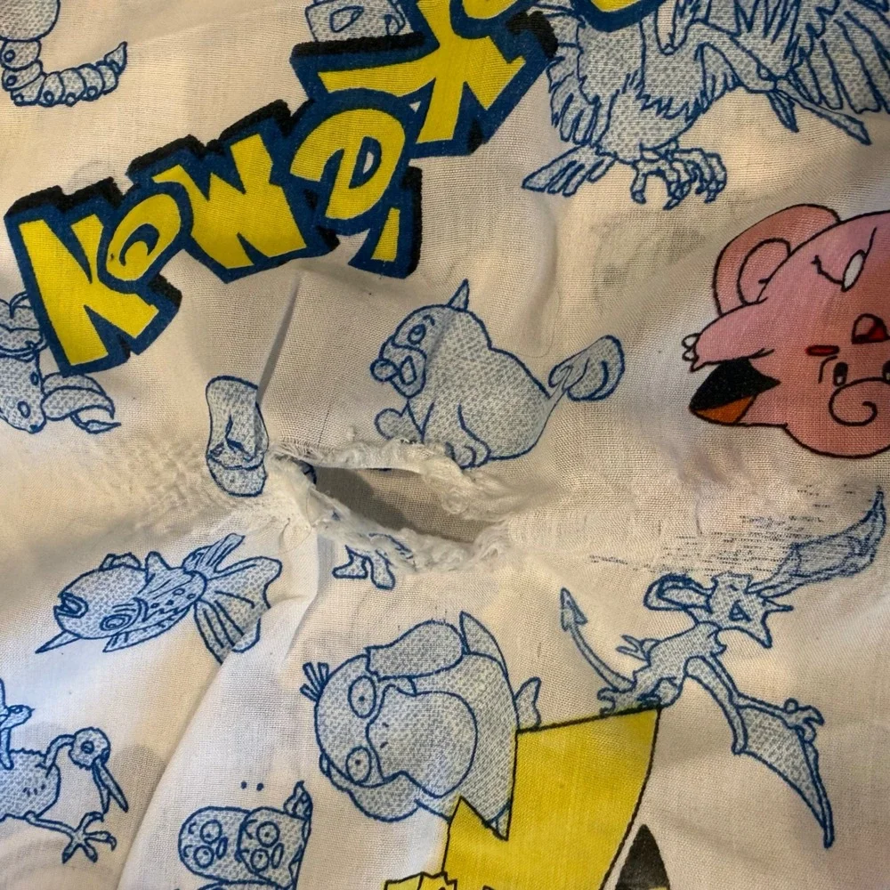 Pokemon Bedding Sheet Set Kids Twin White Pikachu Vintage 1998 Nintendo 2pc Flaw